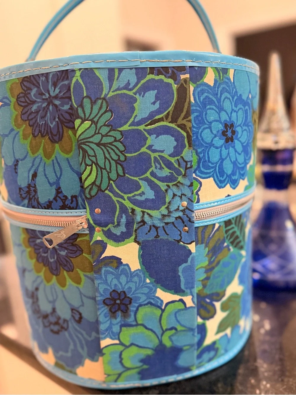 Vintage 60s Flower Power Floral Wig Travel Case Mod Blue Hat Box Storage